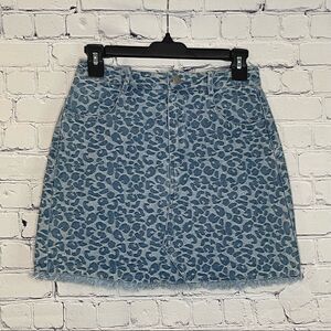 Le Lis Animal Print Mini Skirt